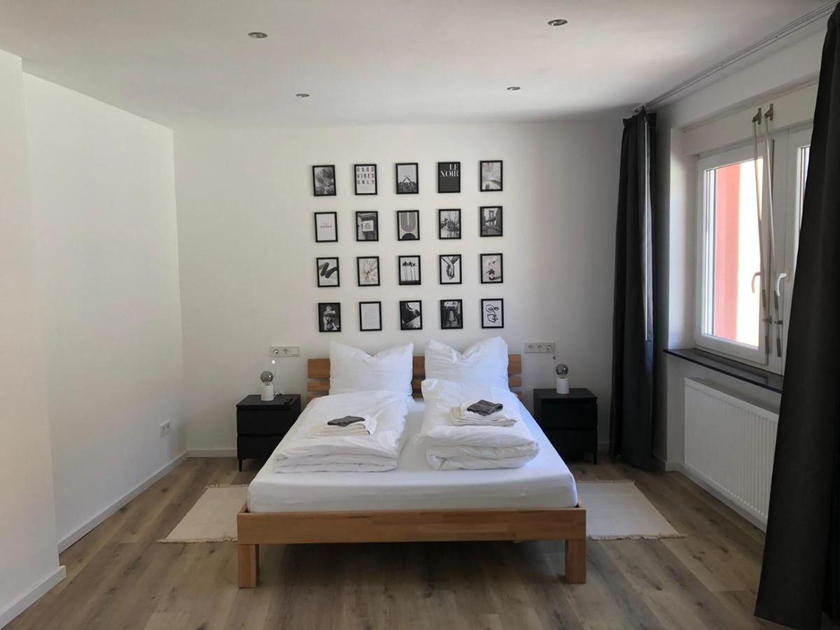 Neu renovierte Innenstadt-Wohnung Würzburg Exterior foto