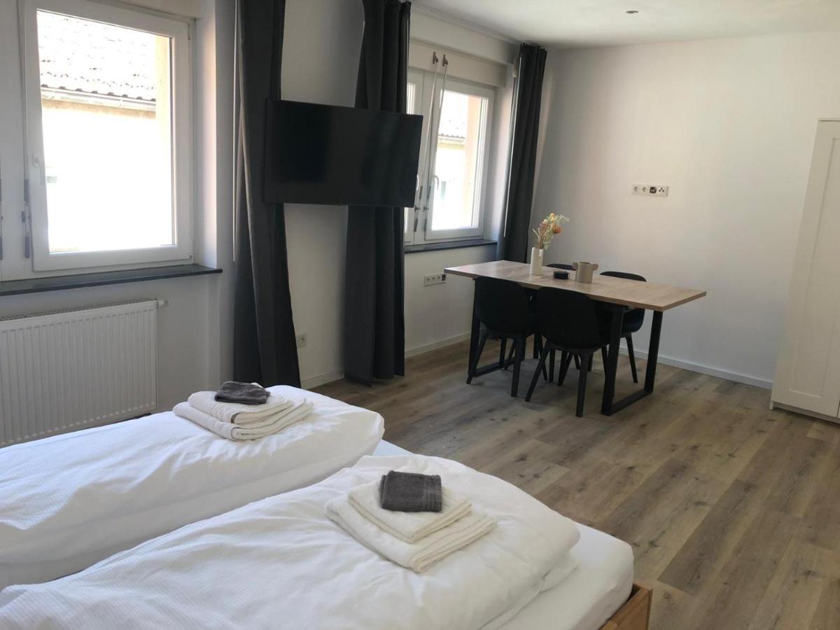 Neu renovierte Innenstadt-Wohnung Würzburg Exterior foto